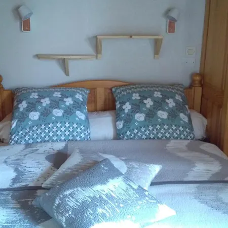 Au Bon Accueil 아파트 Bonnac (Cantal)