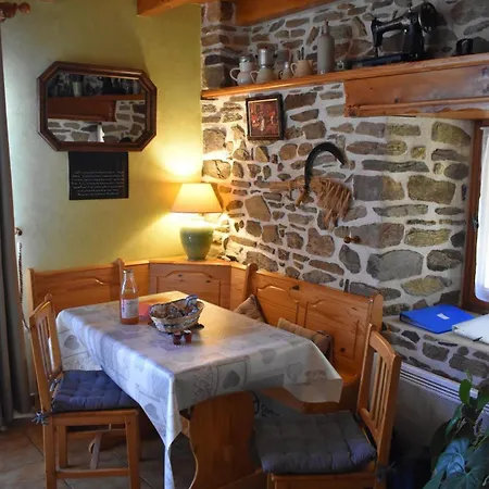 아파트 Au Bon Accueil Bonnac (Cantal)