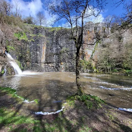 아파트 Au Bon Accueil Bonnac (Cantal)