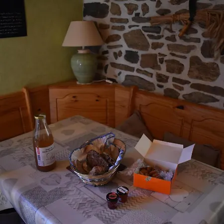 Au Bon Accueil * Bonnac (Cantal)